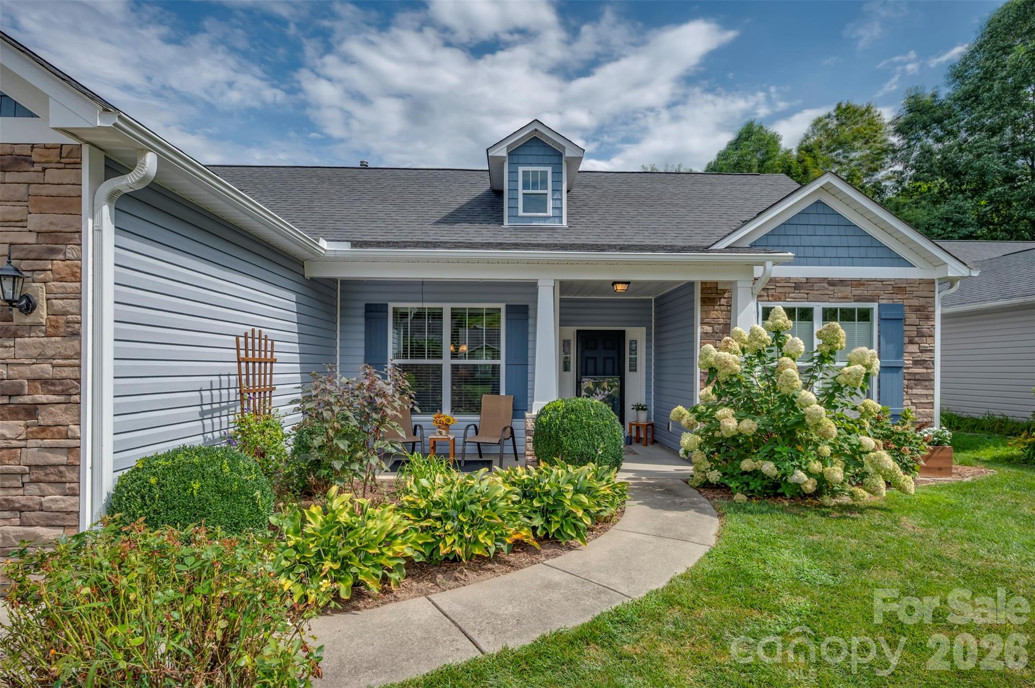 131 Creekwalk Lane — Hendersonville