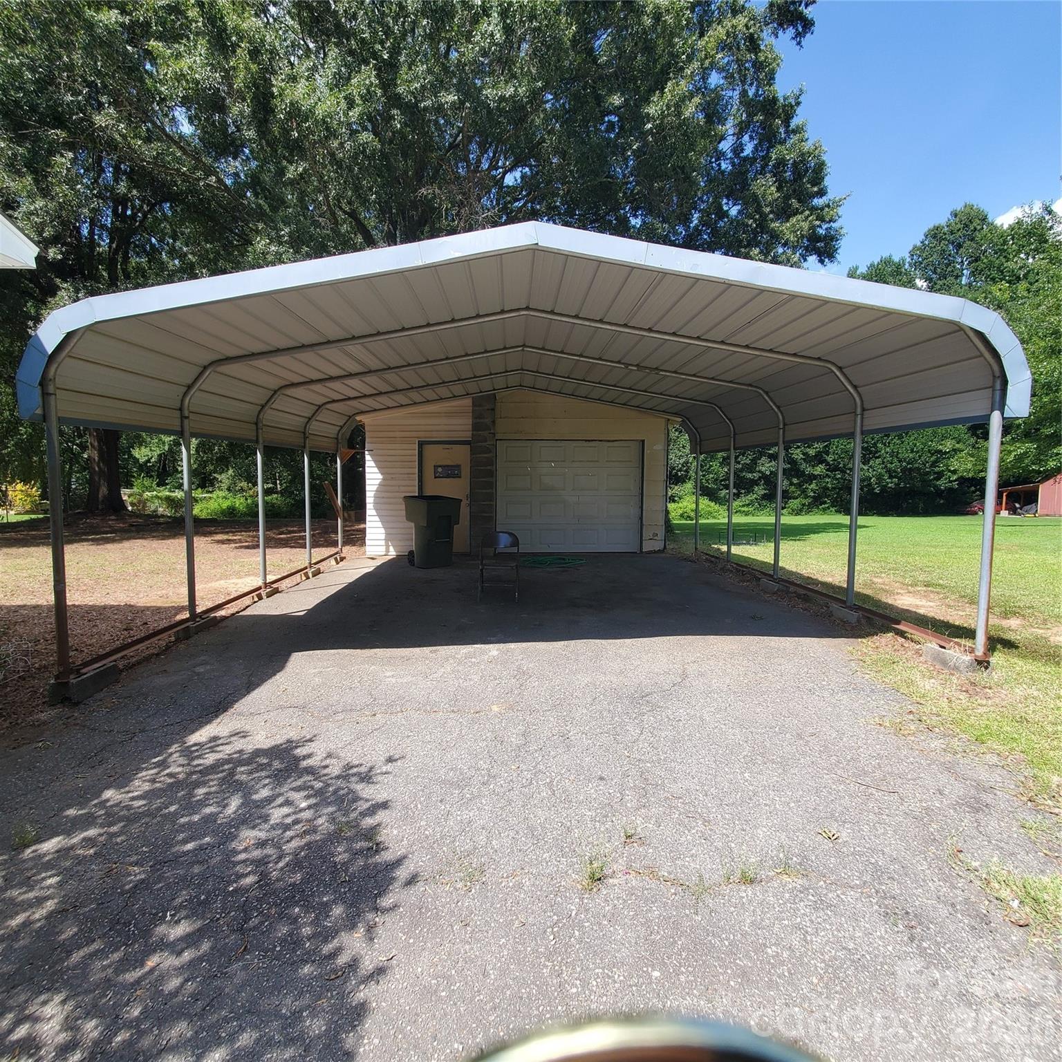 203 Dry Dock Loop — Mooresville