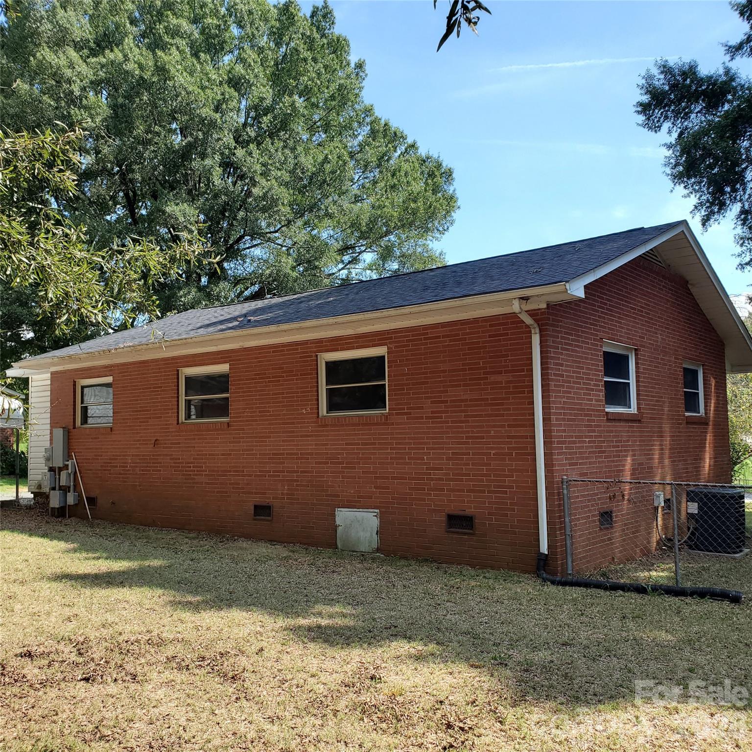 203 Dry Dock Loop — Mooresville