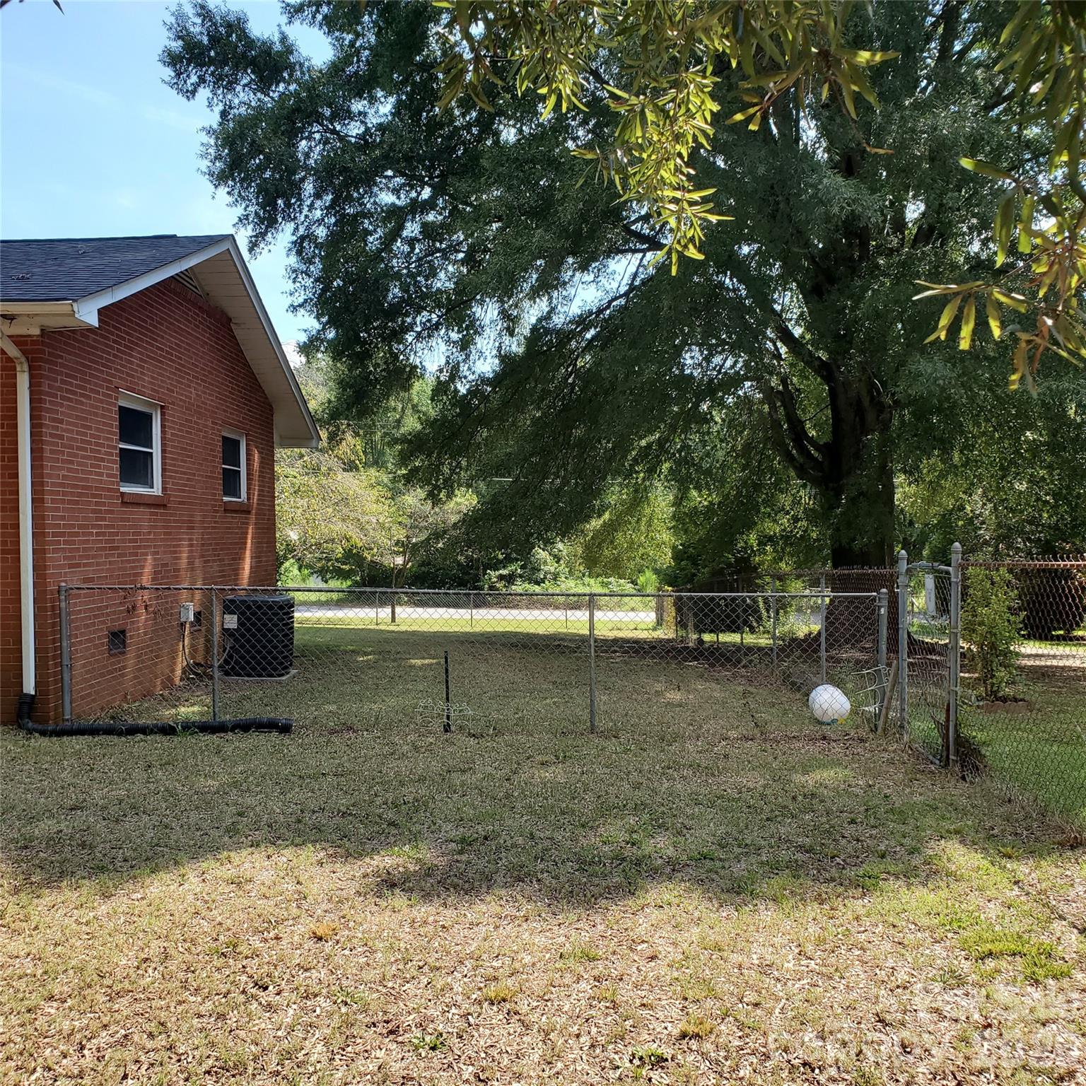 203 Dry Dock Loop — Mooresville