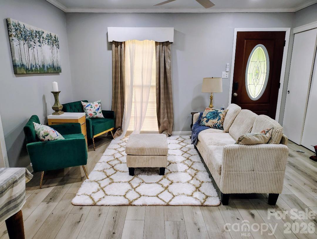 406 S Shaver Street — Salisbury