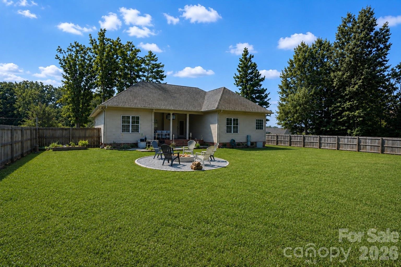 1319 Baucom Road — Monroe