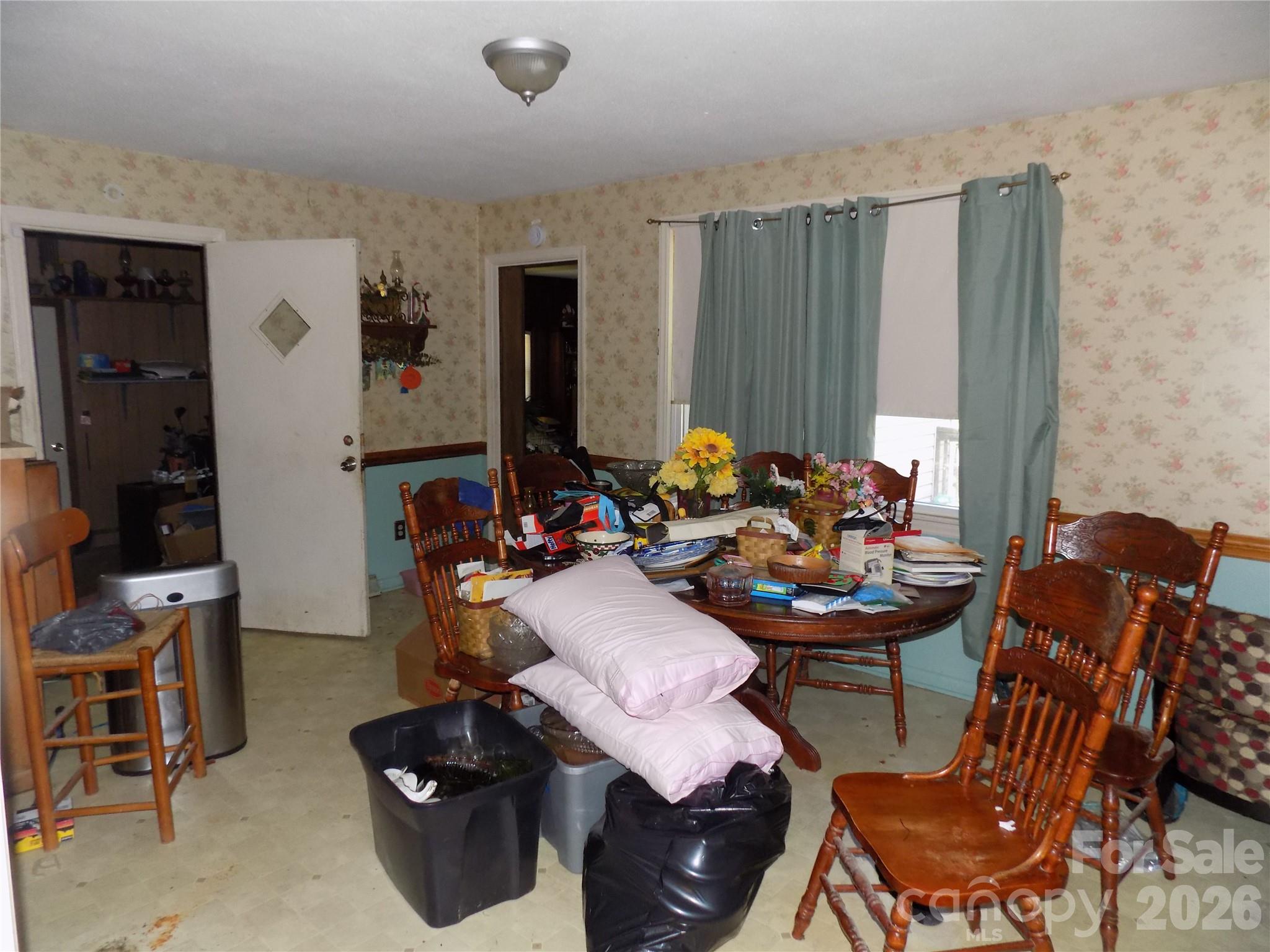 340 S Vine Street — Gastonia