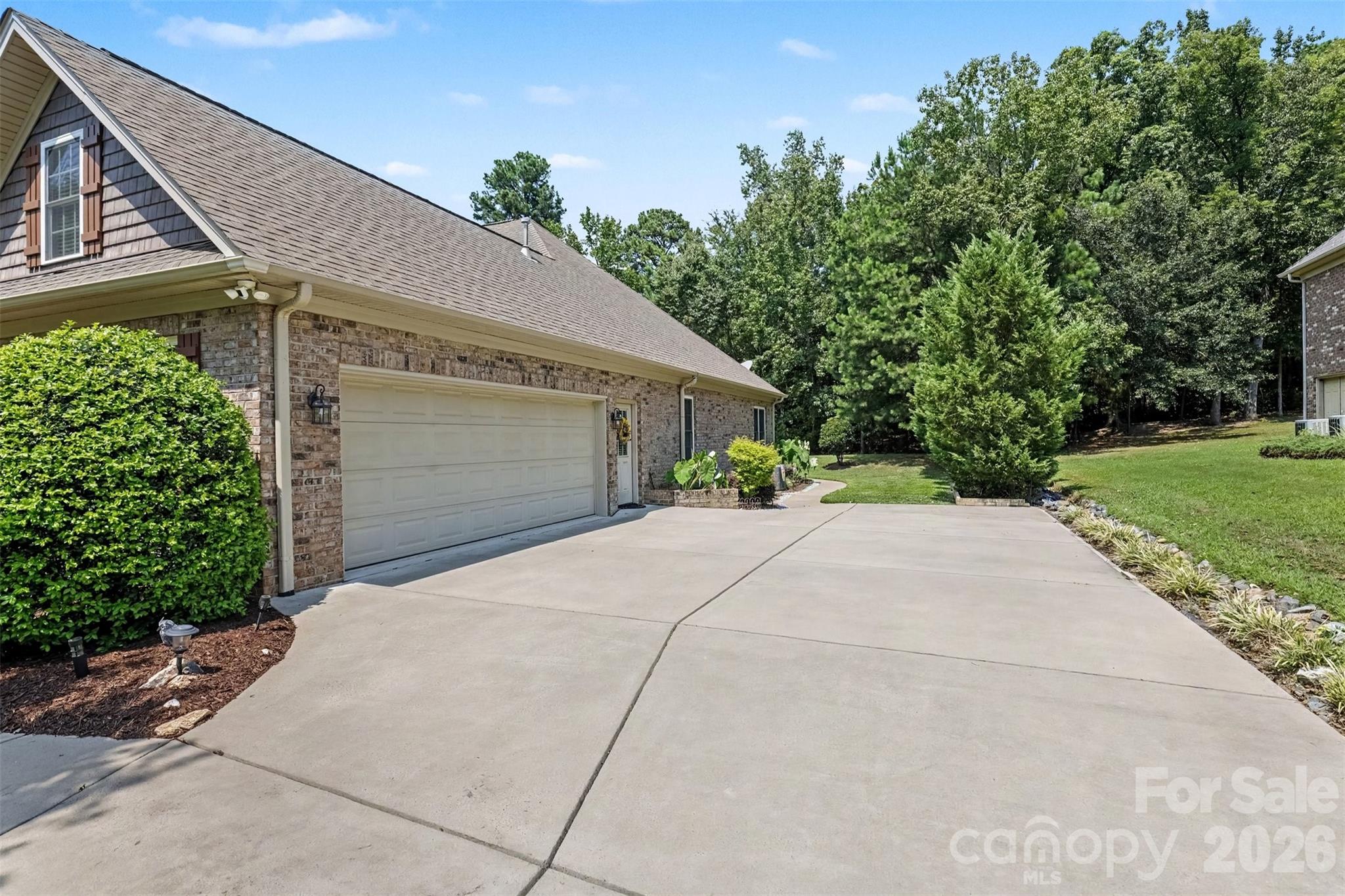 1820 Wedowee Court — Rock Hill