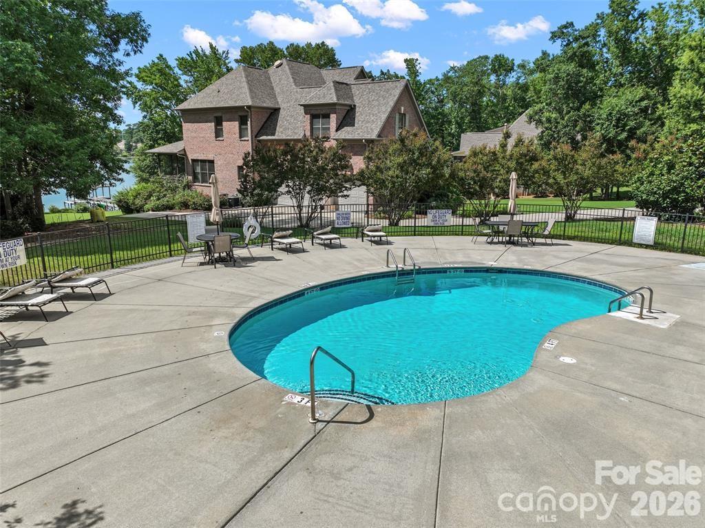 1820 Wedowee Court — Rock Hill