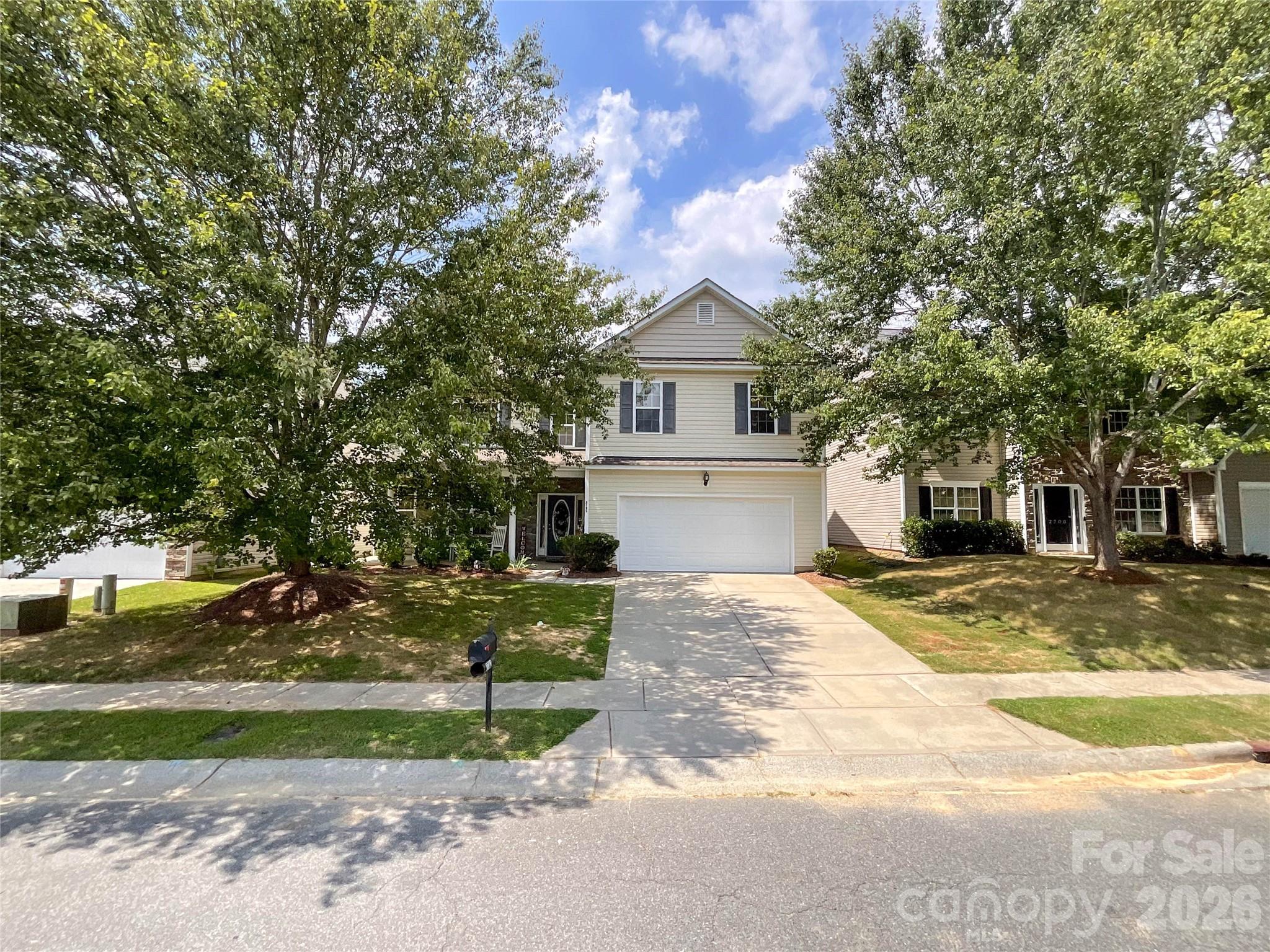2702 Piersland Drive — Matthews