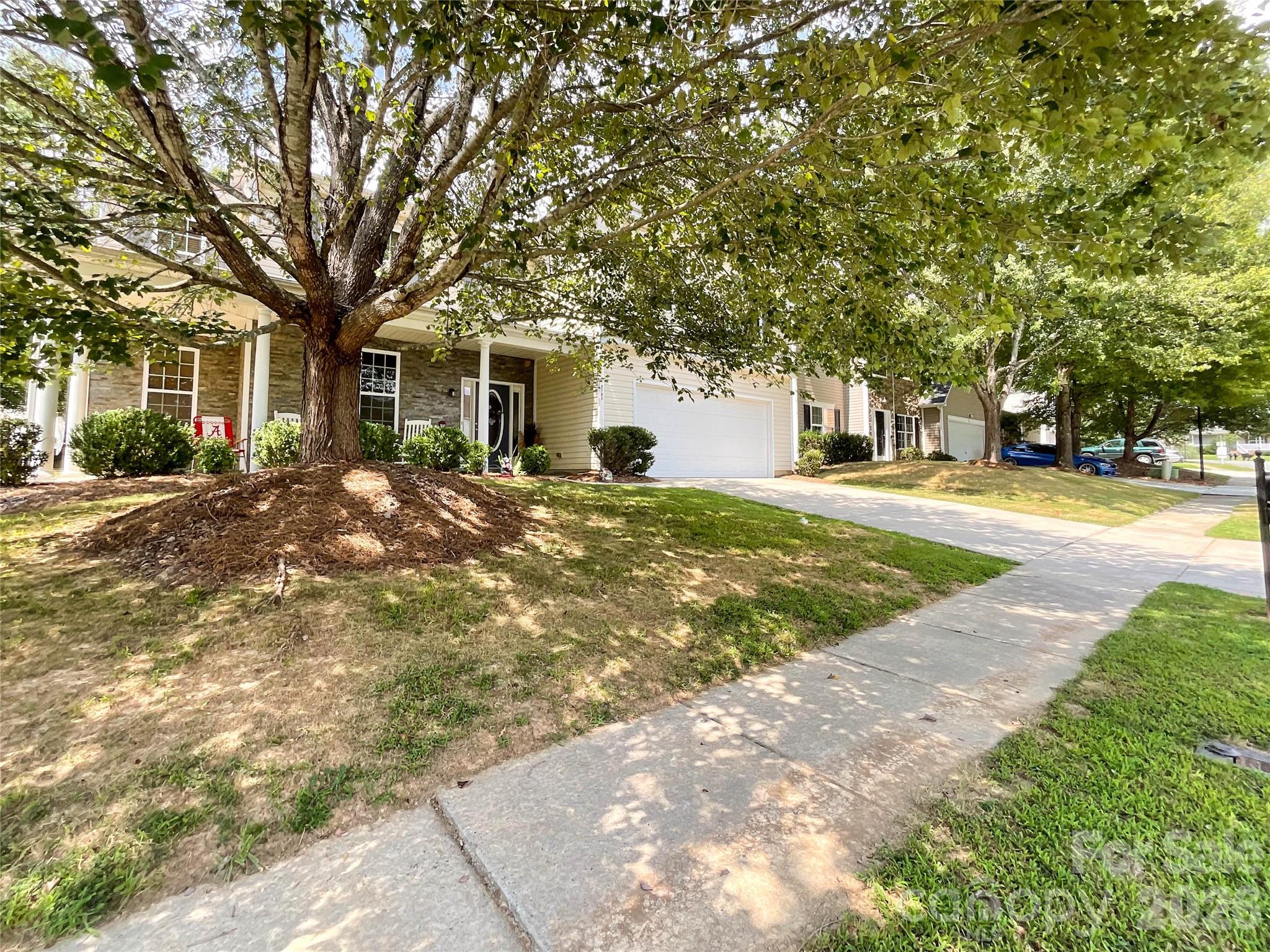 2702 Piersland Drive — Matthews