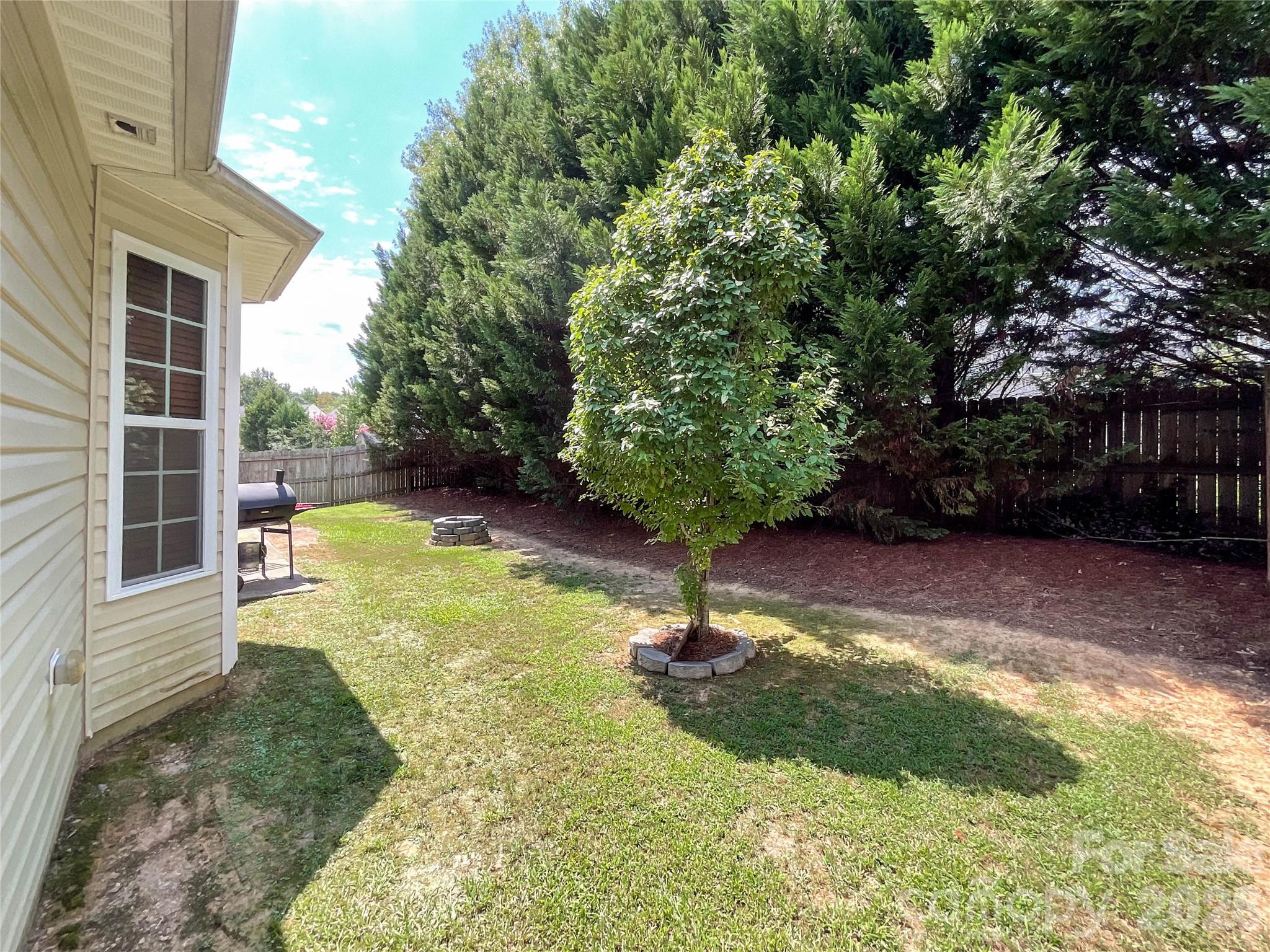 2702 Piersland Drive — Matthews