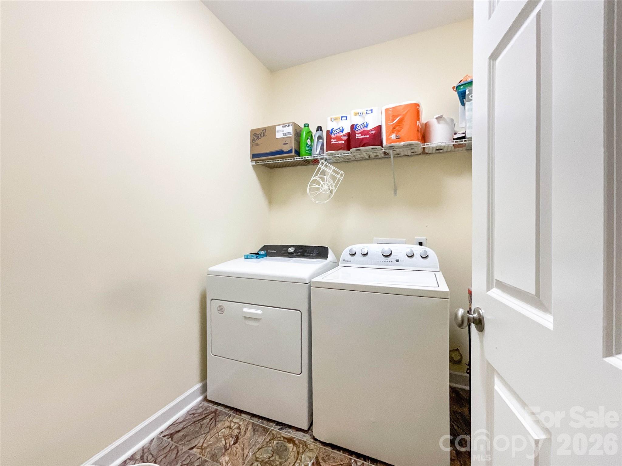 2702 Piersland Drive — Matthews