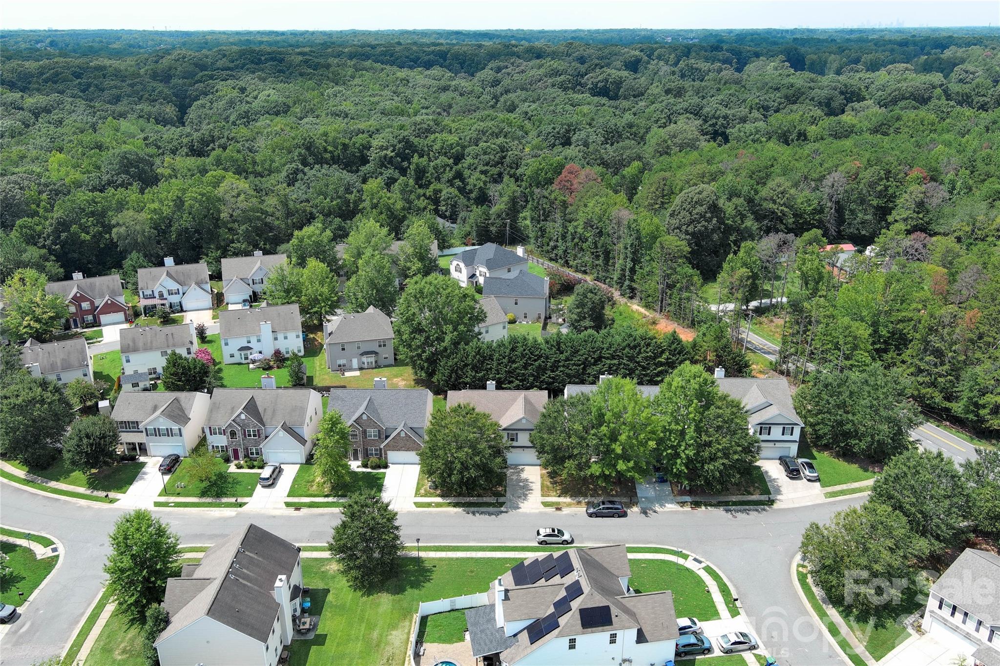 2702 Piersland Drive — Matthews