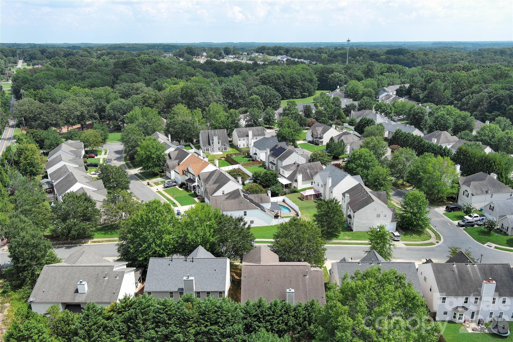 2702 Piersland Drive — Matthews