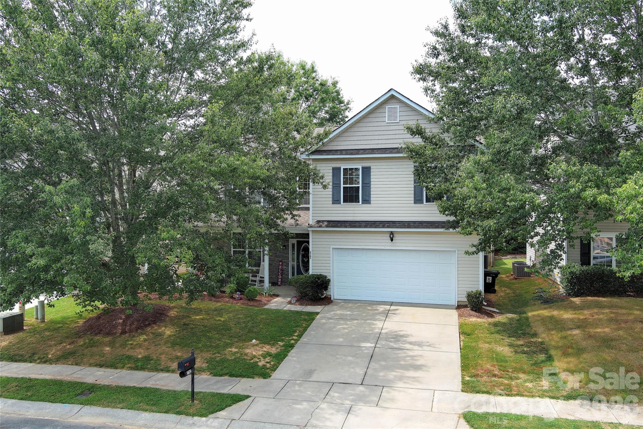2702 Piersland Drive — Matthews