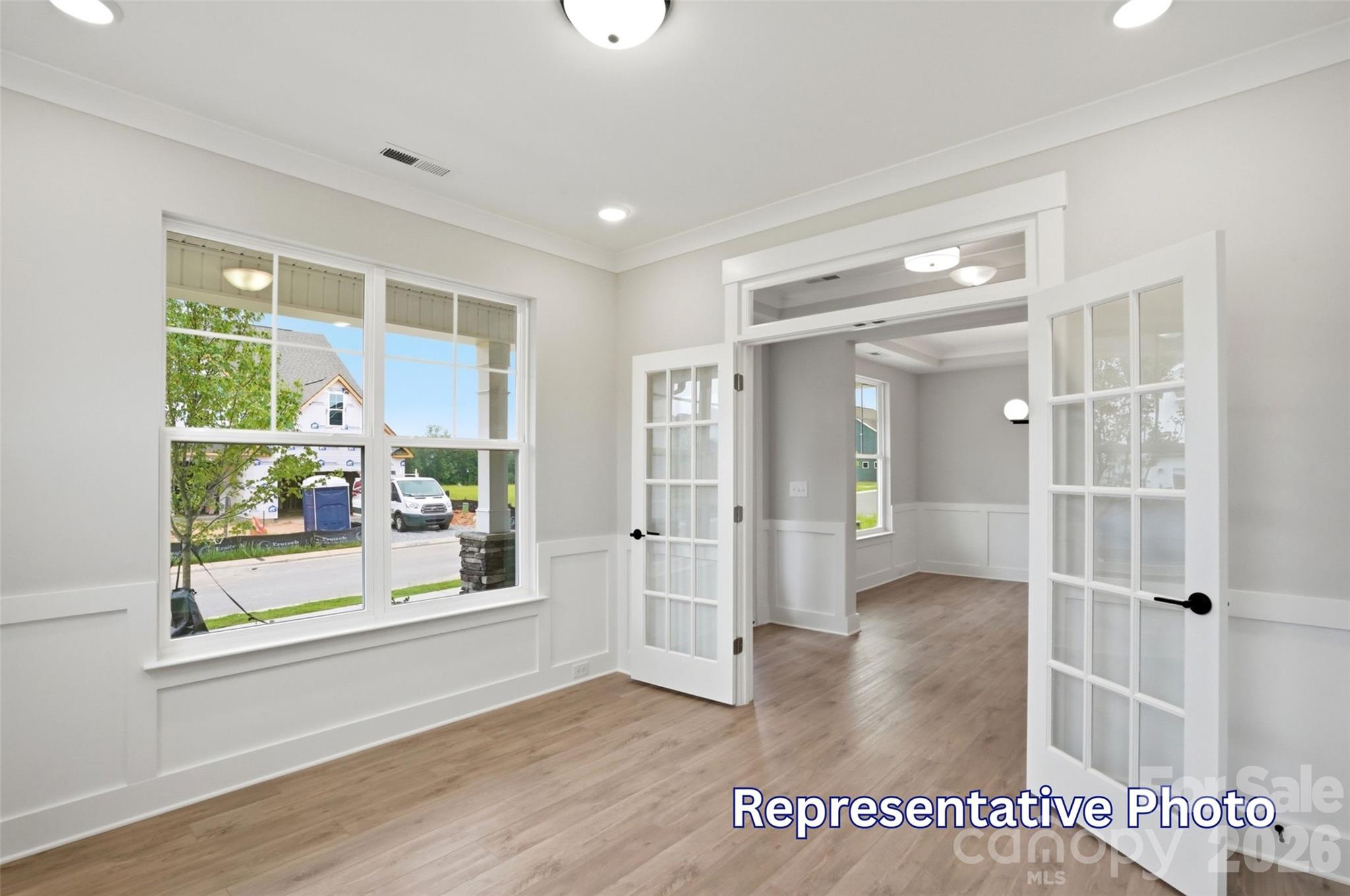 5213 Devonshire Road — Denver