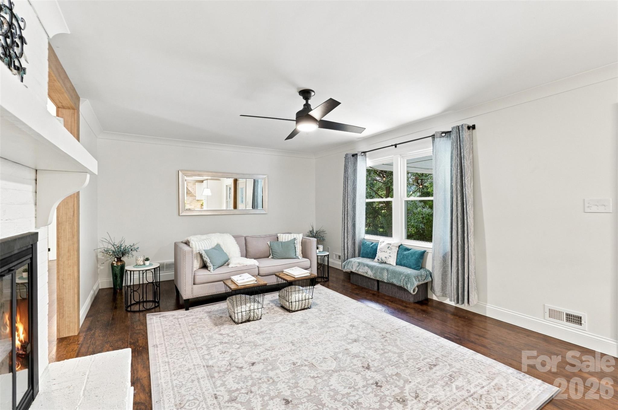 1002 Leewood Drive — Monroe