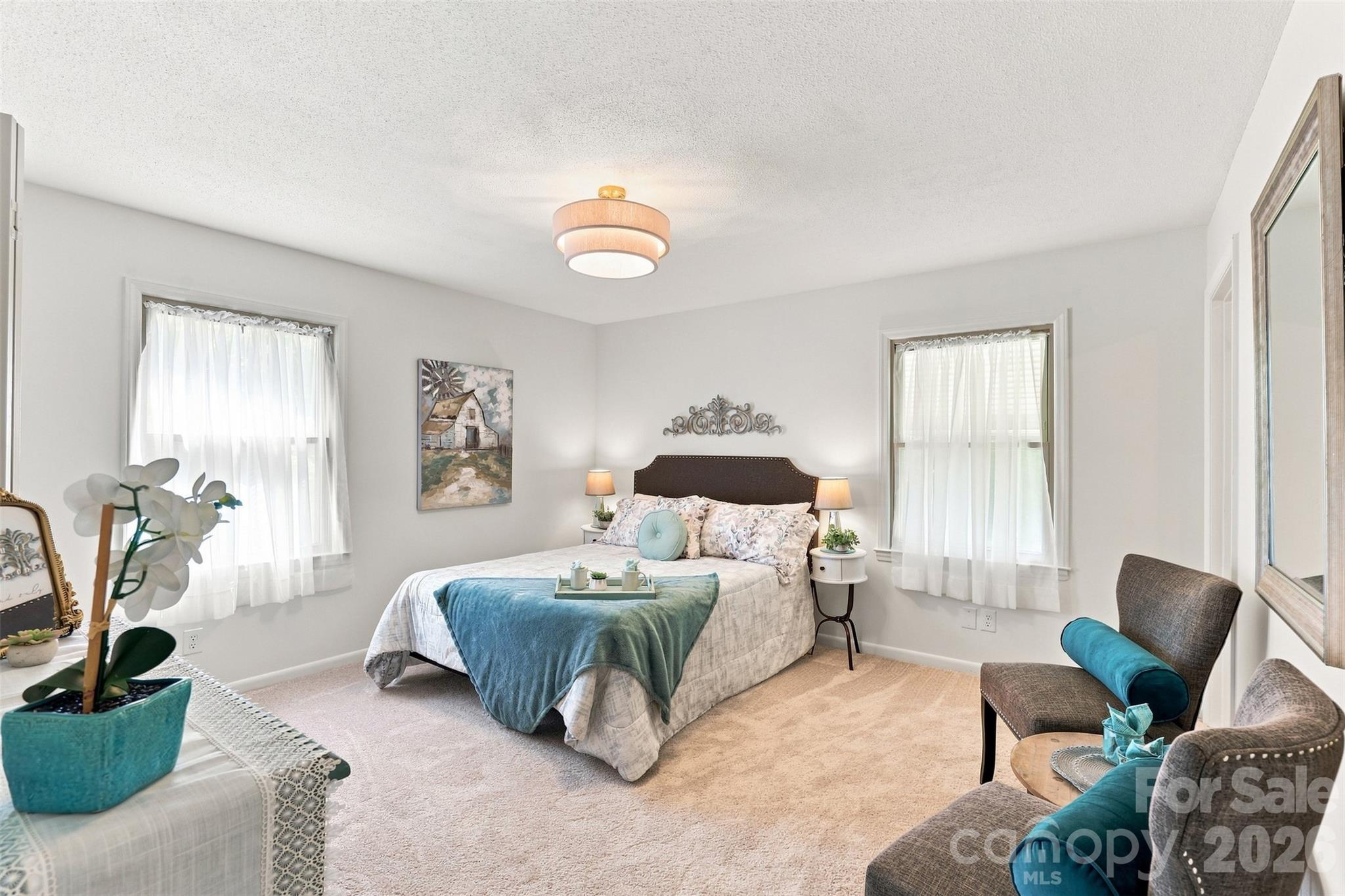 1002 Leewood Drive — Monroe