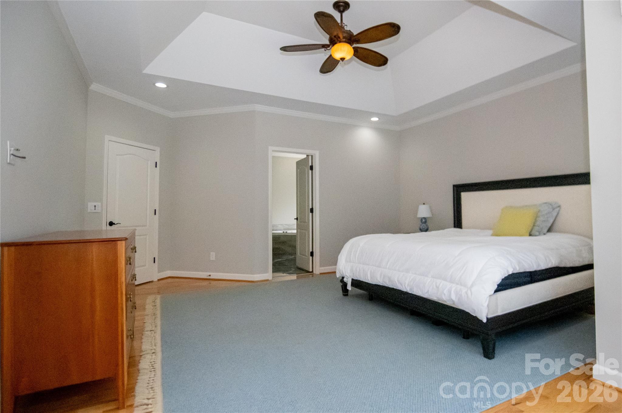 1563 Calls Lodge Court — Morganton