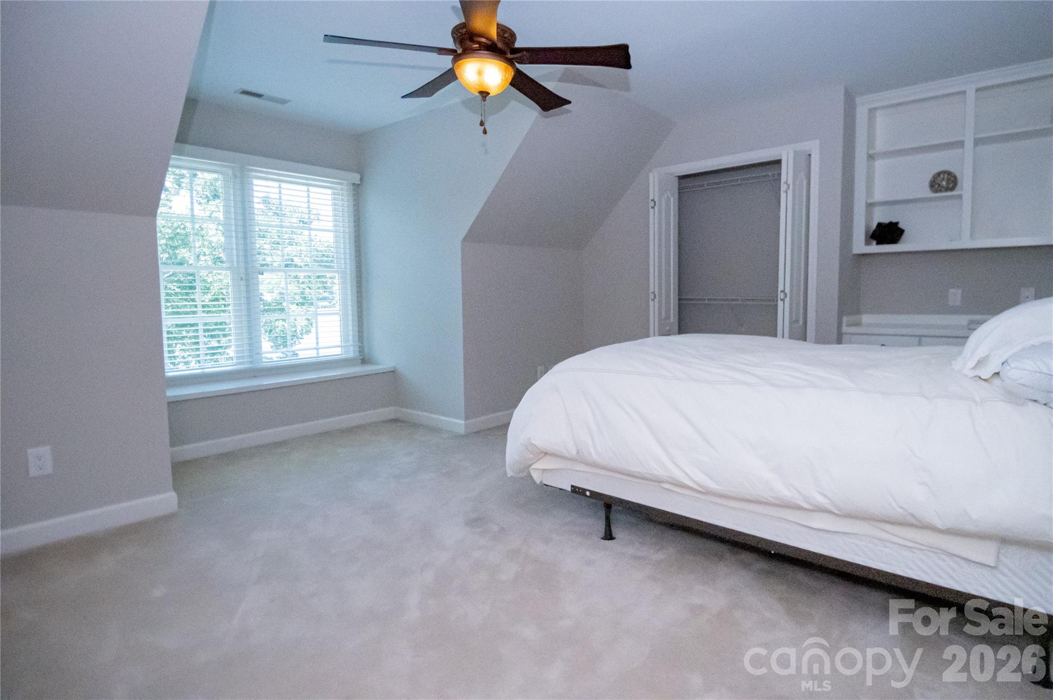 1563 Calls Lodge Court — Morganton