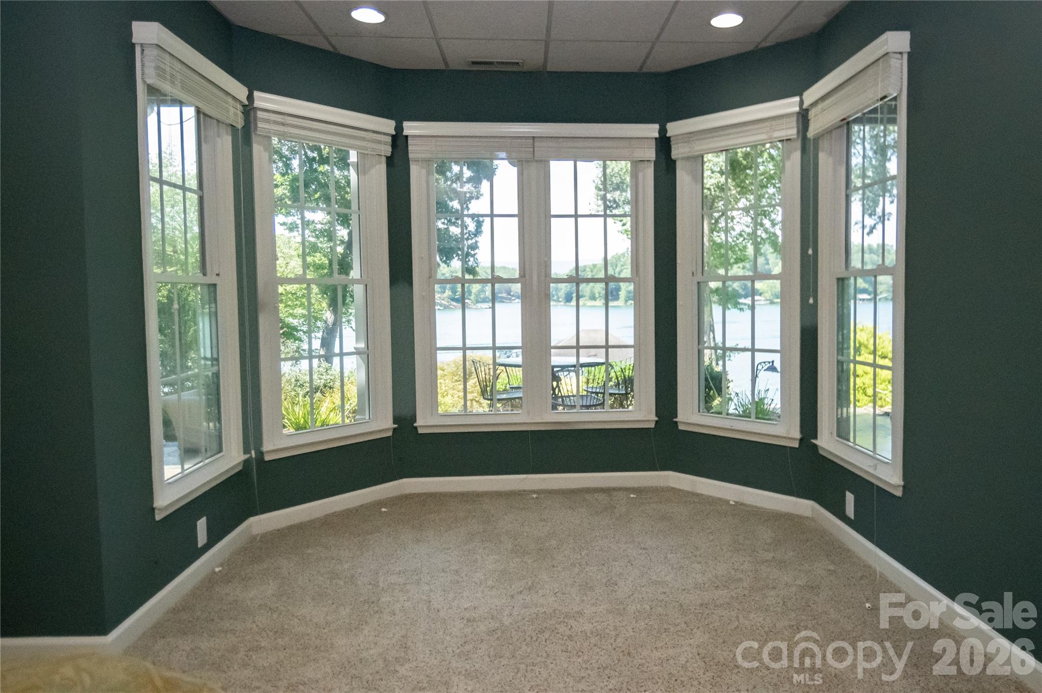1563 Calls Lodge Court — Morganton