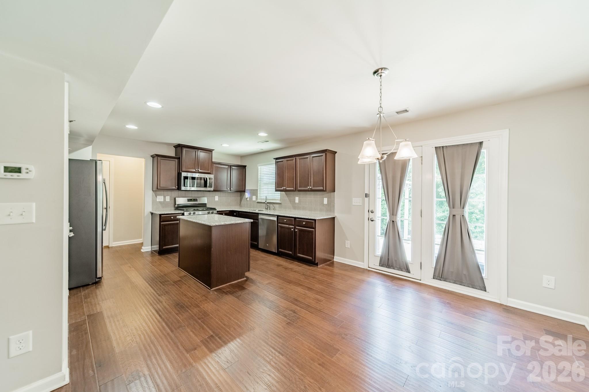 1829 Evergreen Drive — Charlotte