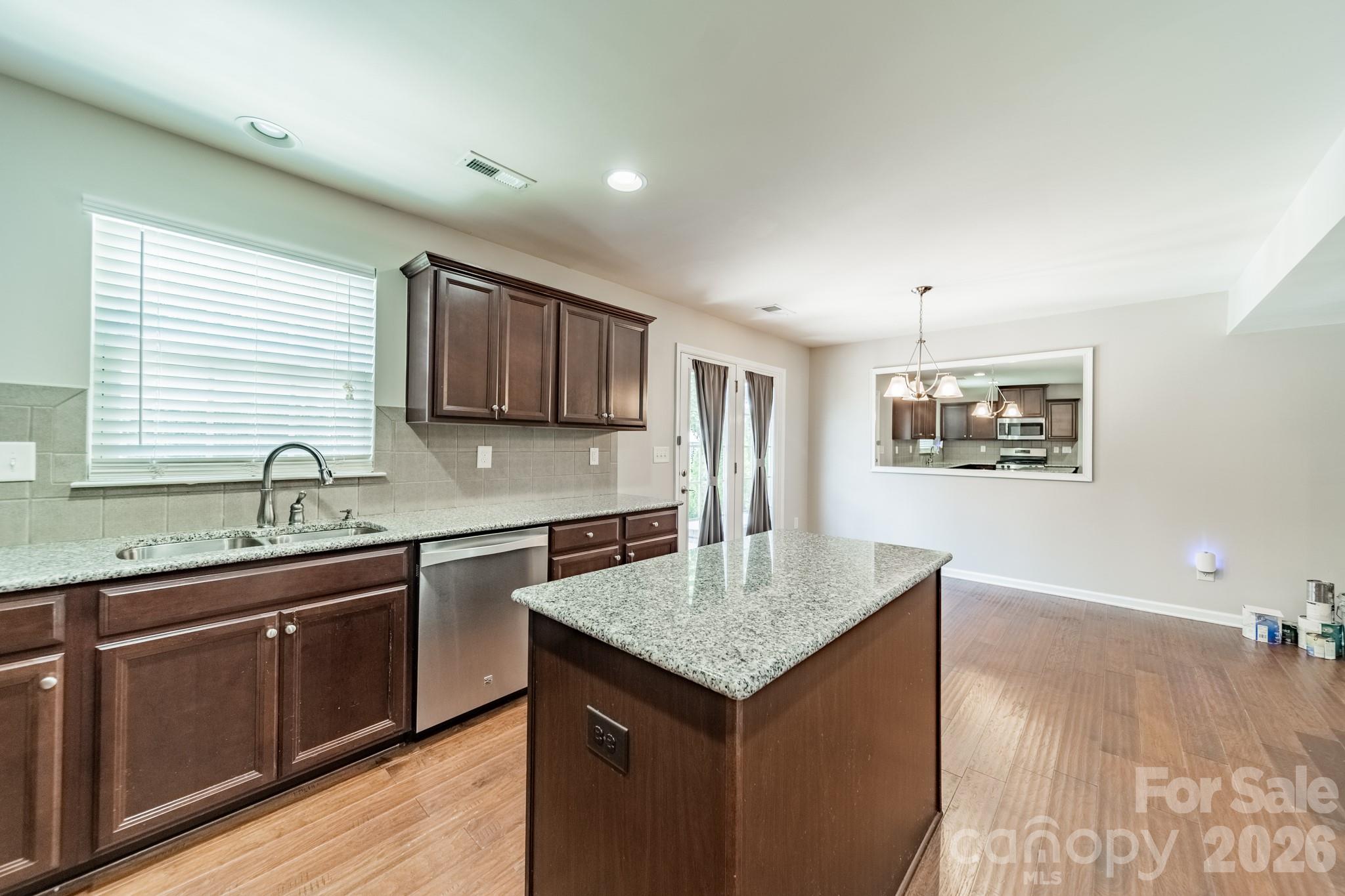 1829 Evergreen Drive — Charlotte