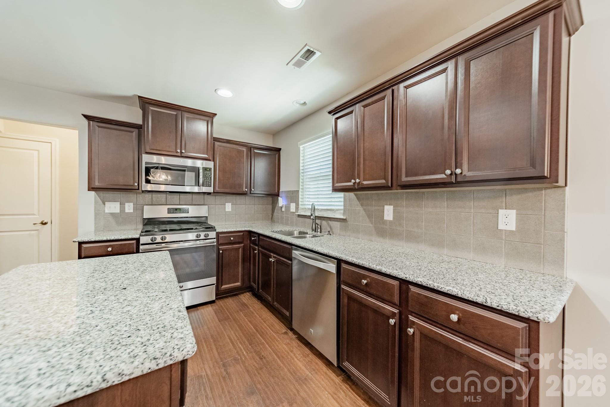 1829 Evergreen Drive — Charlotte