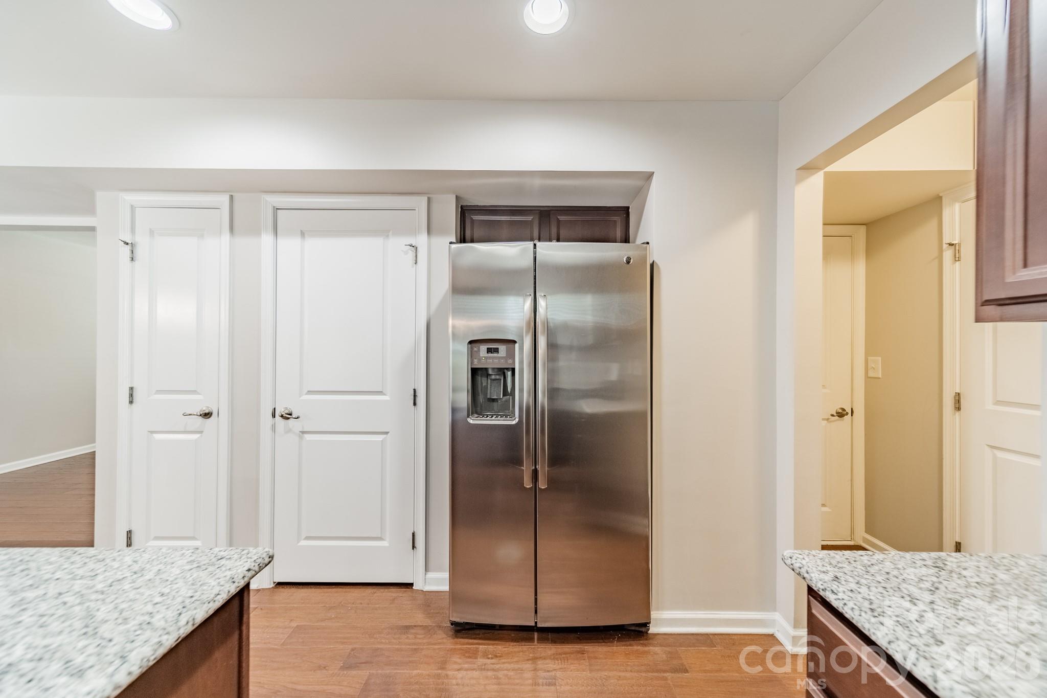 1829 Evergreen Drive — Charlotte