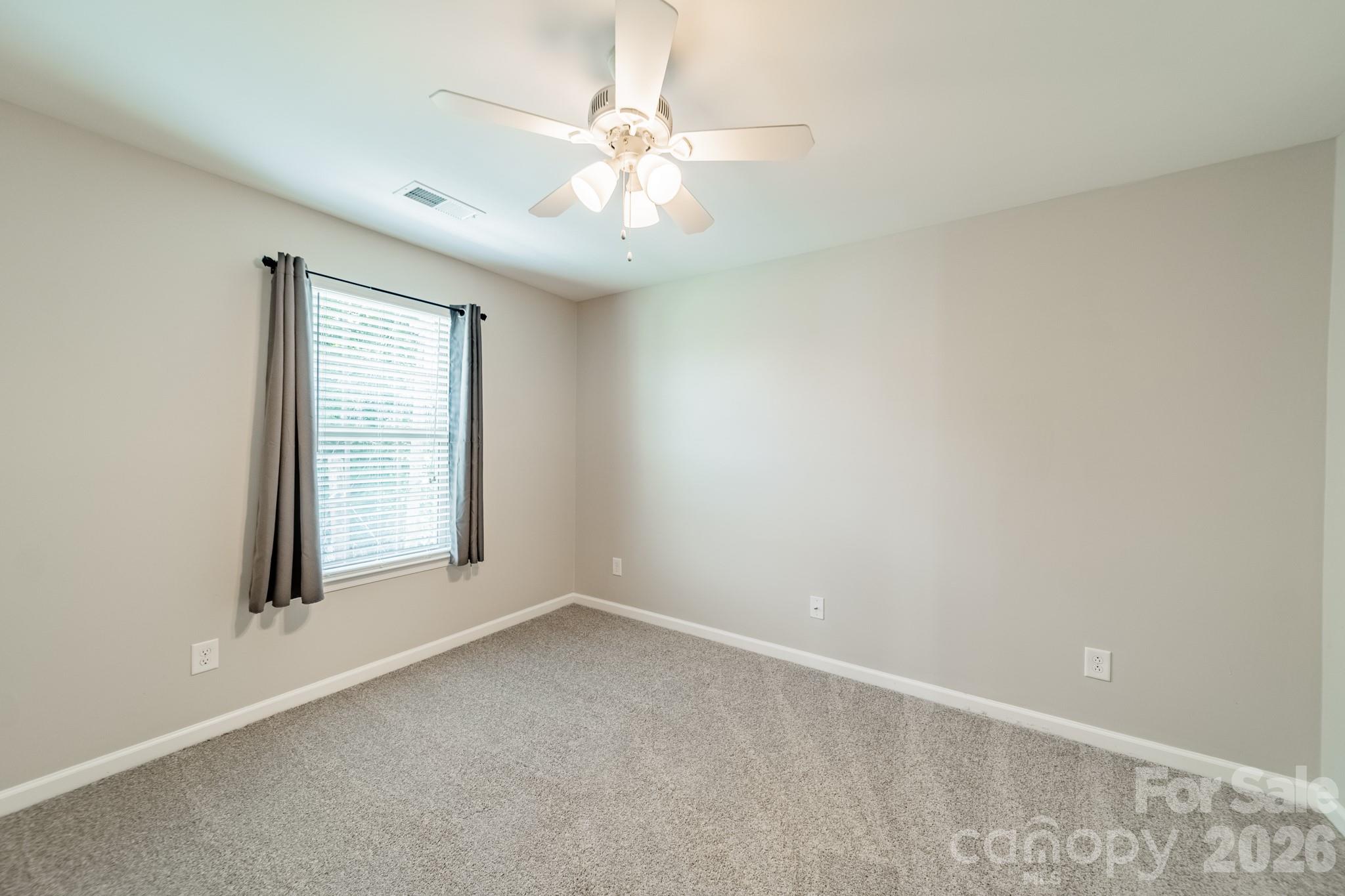 1829 Evergreen Drive — Charlotte