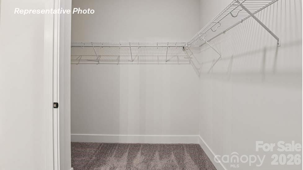 3253 Oberon Street — York