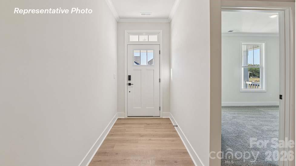 3253 Oberon Street — York