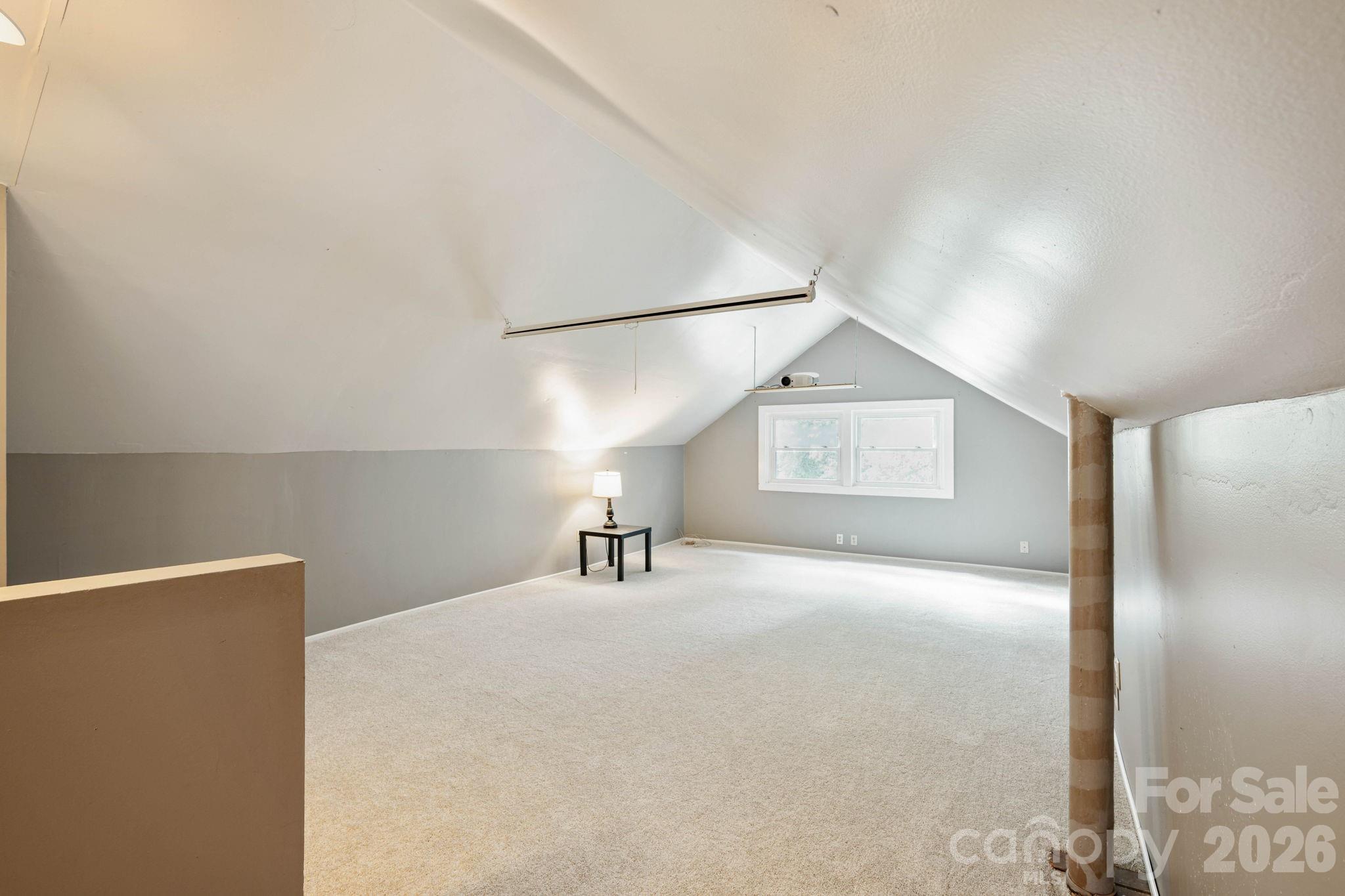 441 8th Avenue Drive NW — Hickory