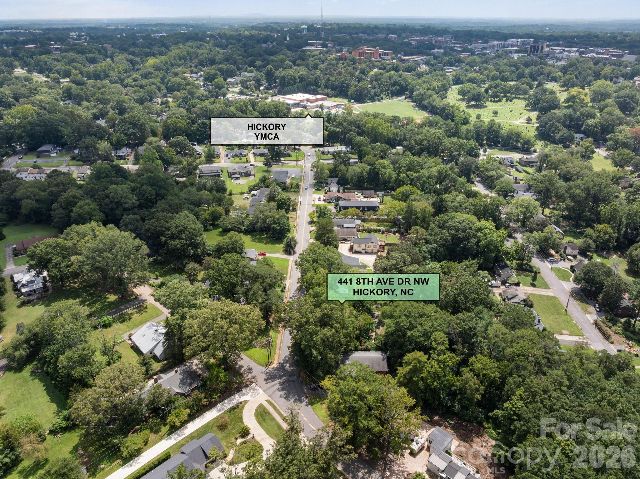 441 8th Avenue Drive NW — Hickory