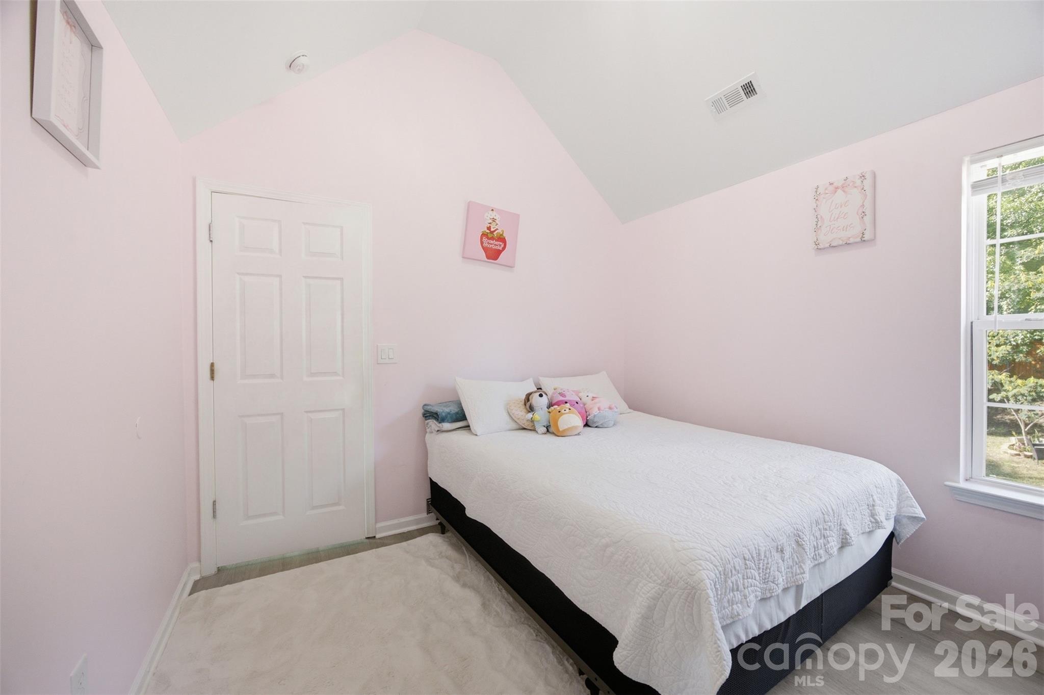 7204 Hidden Creek Drive — Charlotte