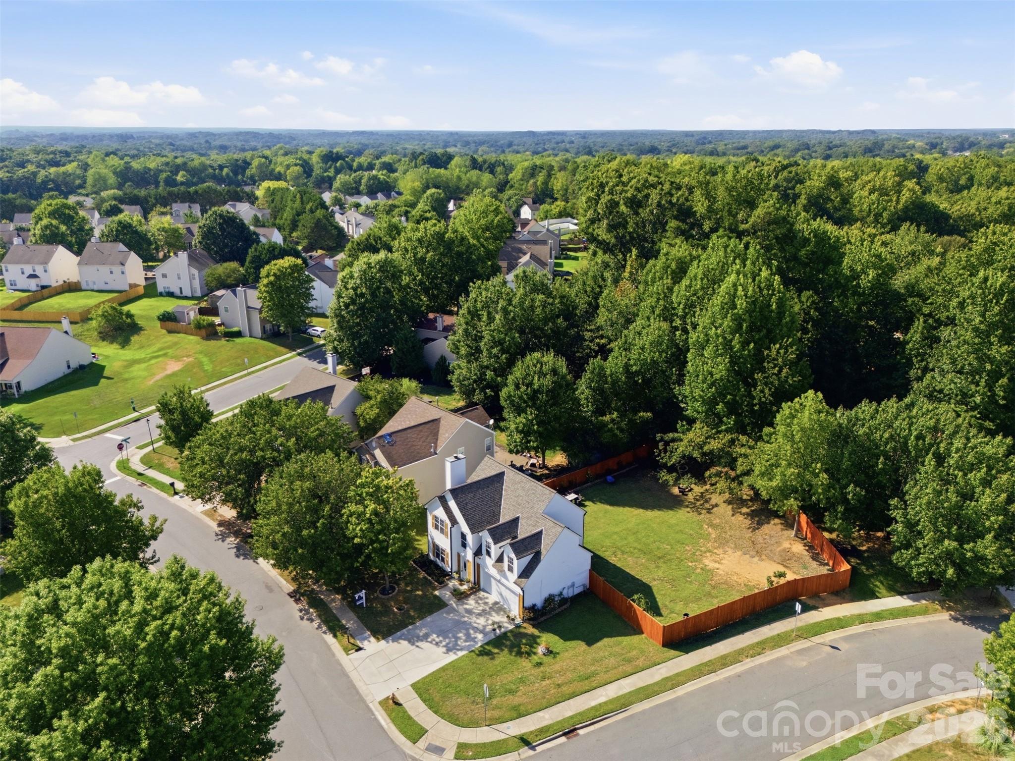 7204 Hidden Creek Drive — Charlotte