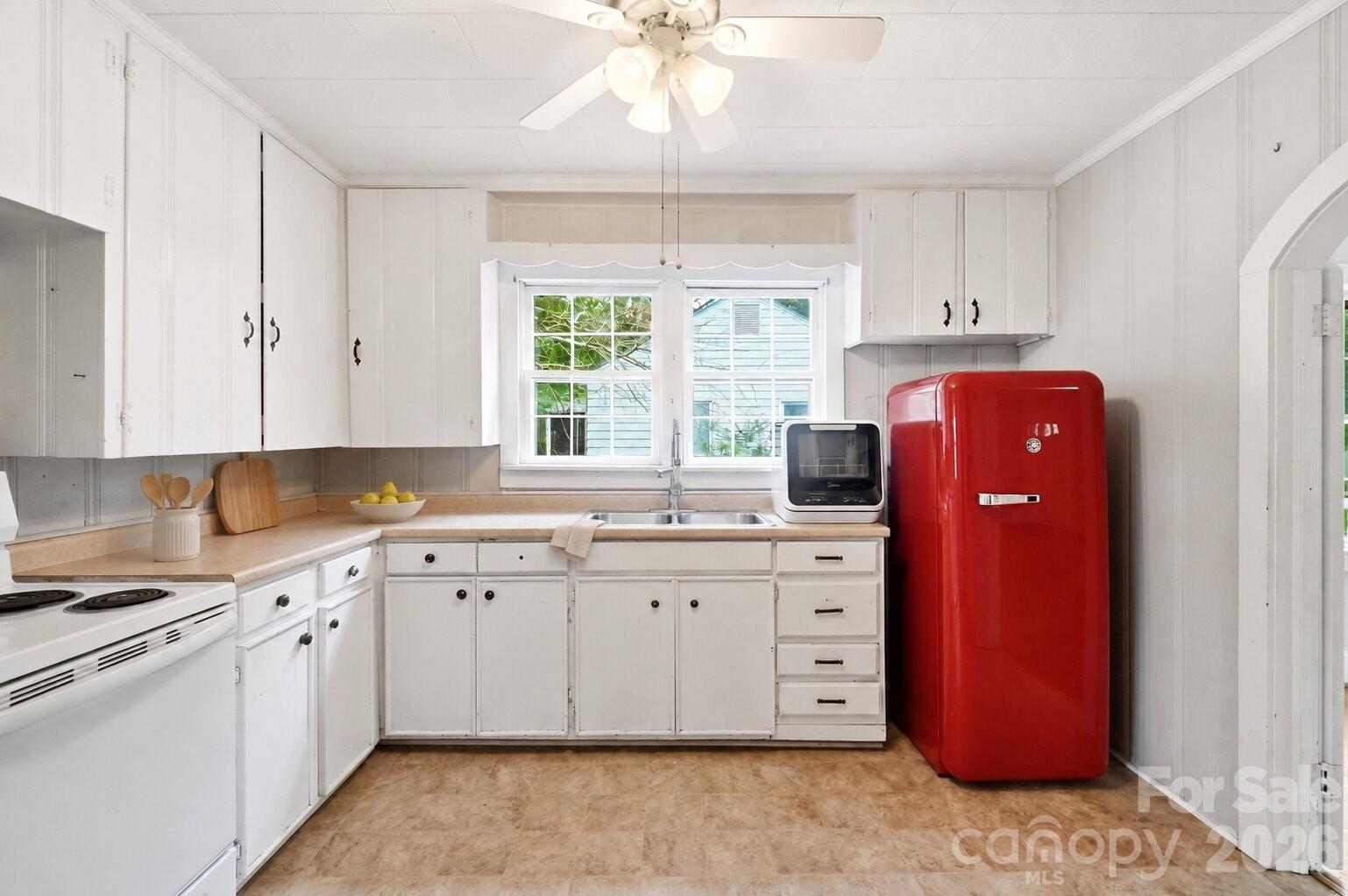 2304 Mclean Street — Gastonia
