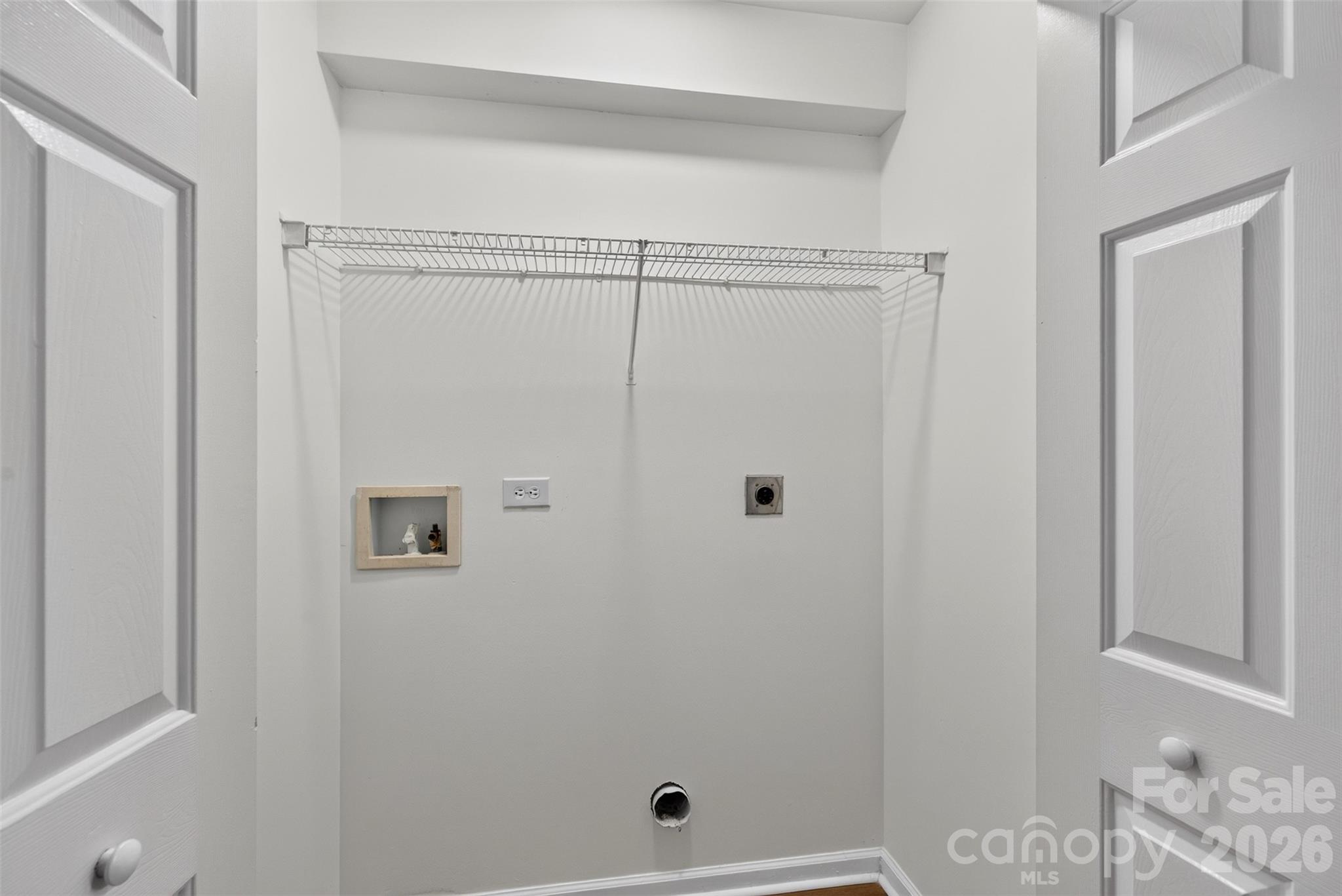 5733 Cardington Court — Charlotte