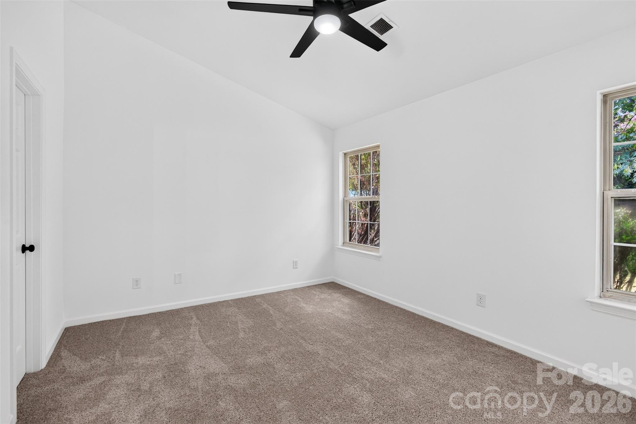 5733 Cardington Court — Charlotte