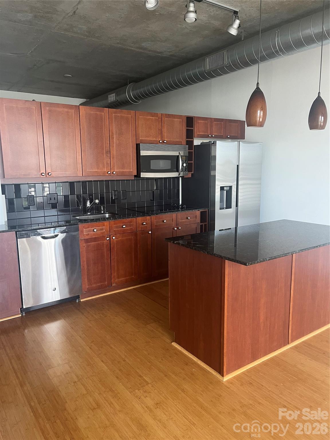 505 E 6th Street — Charlotte
