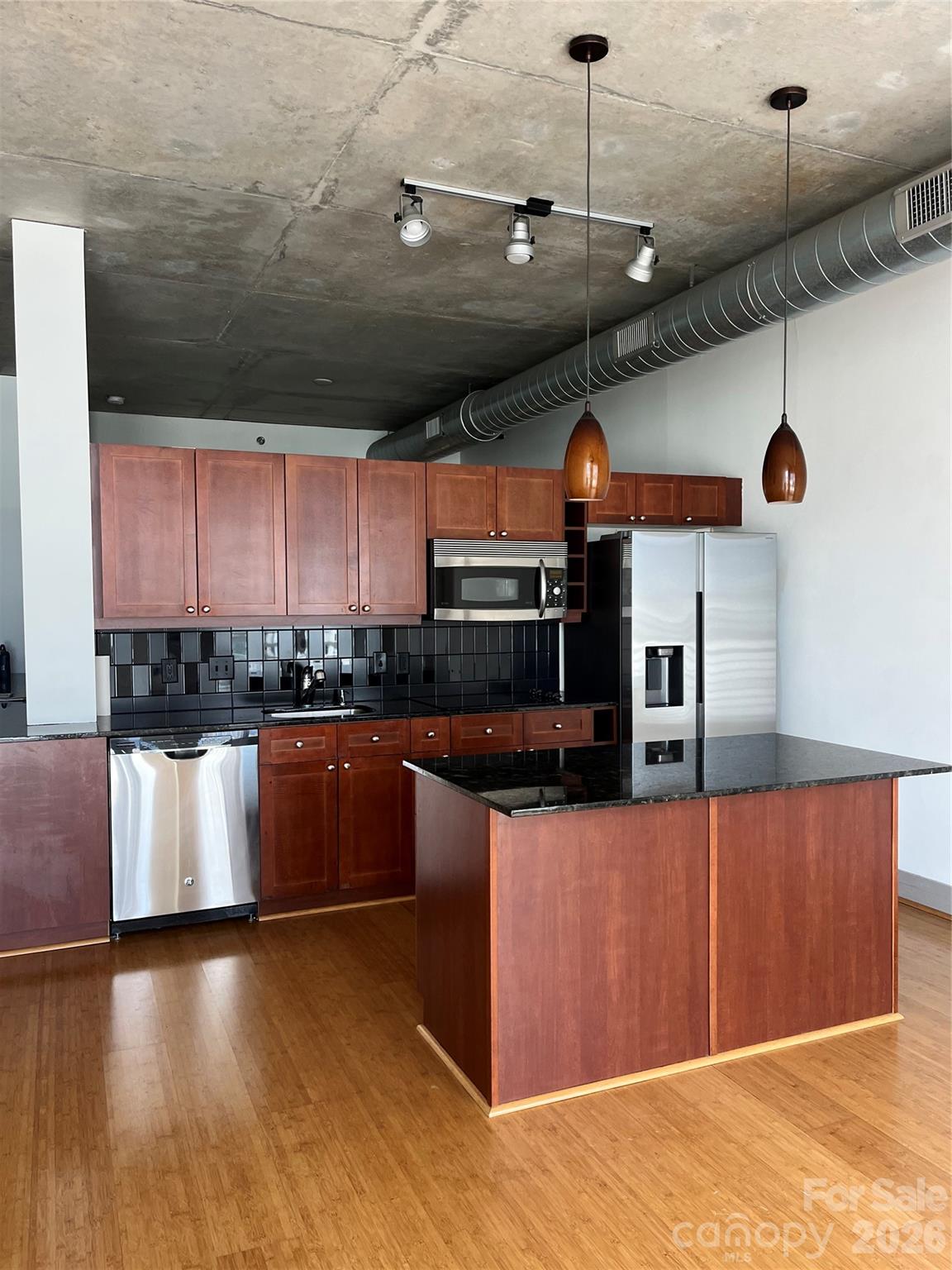 505 E 6th Street — Charlotte