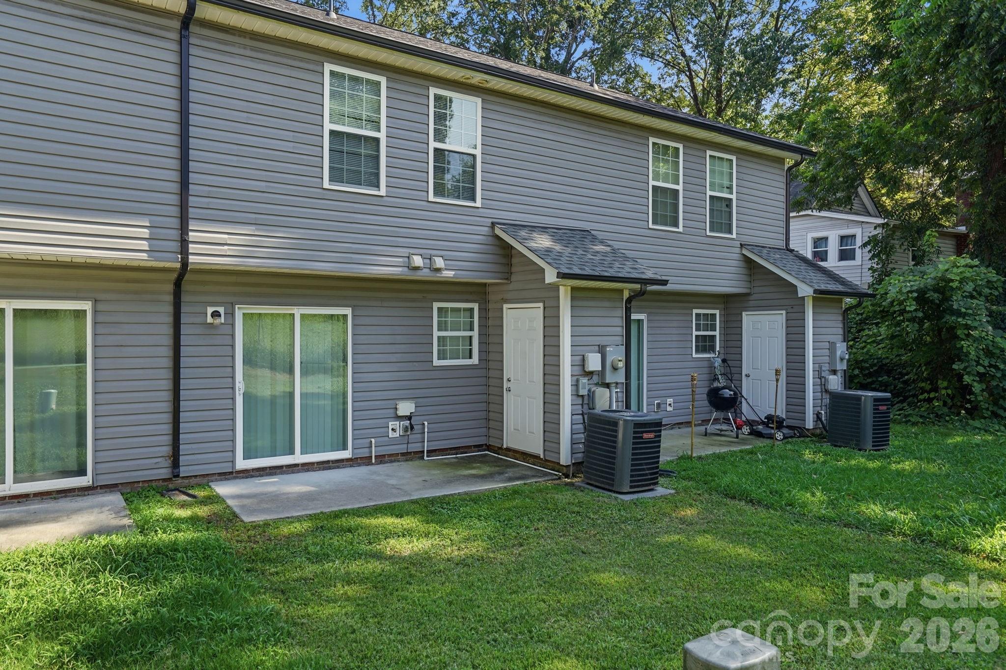 200 Young Avenue SW — Concord