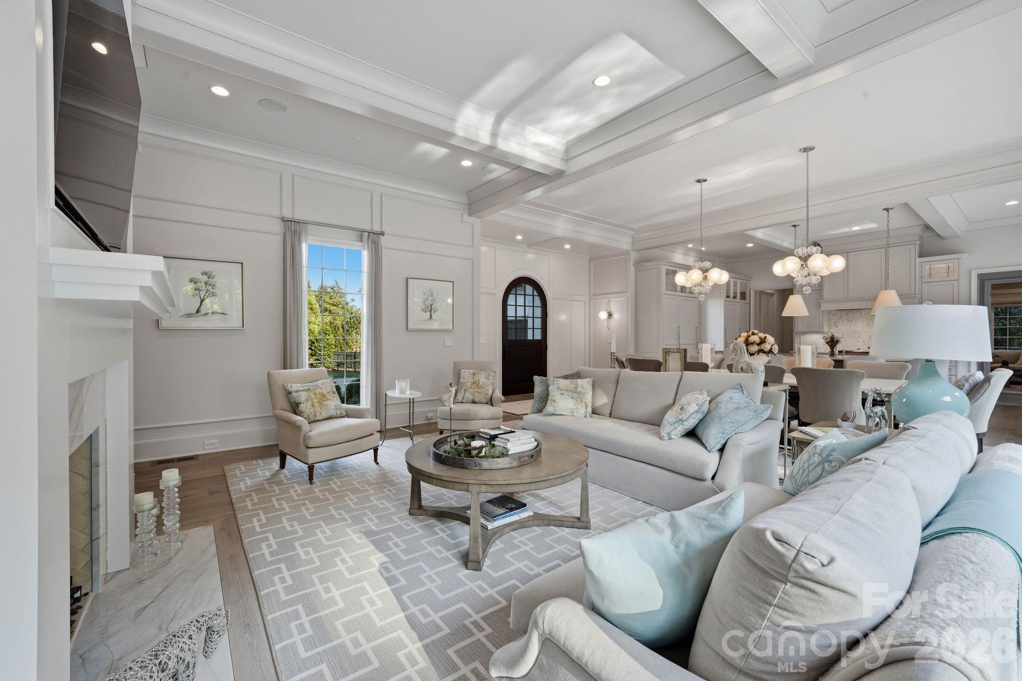 4709 Ockley Manor Lane — Charlotte