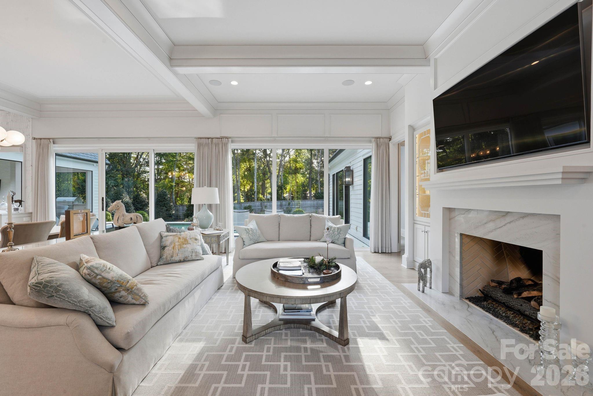 4709 Ockley Manor Lane — Charlotte
