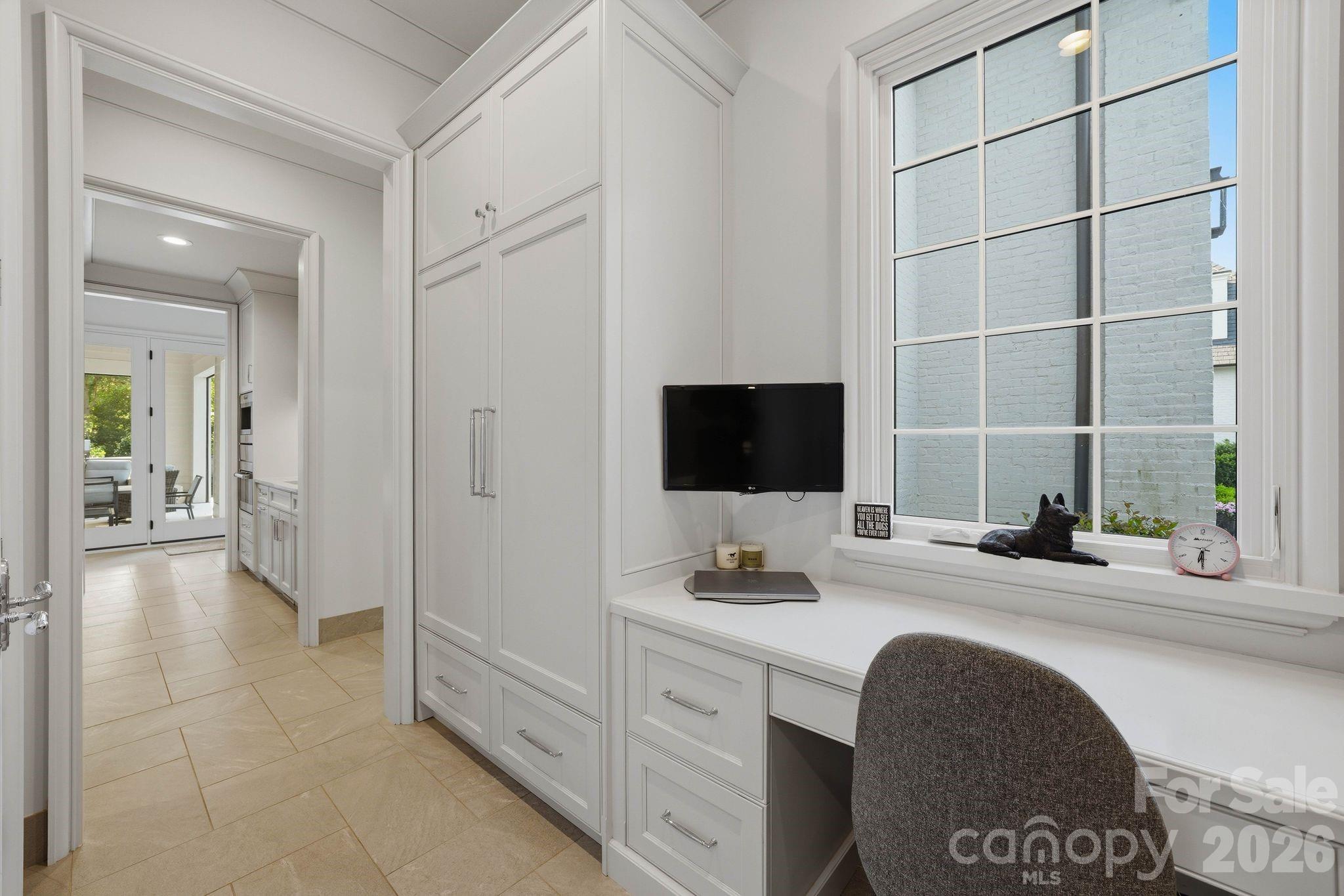 4709 Ockley Manor Lane — Charlotte