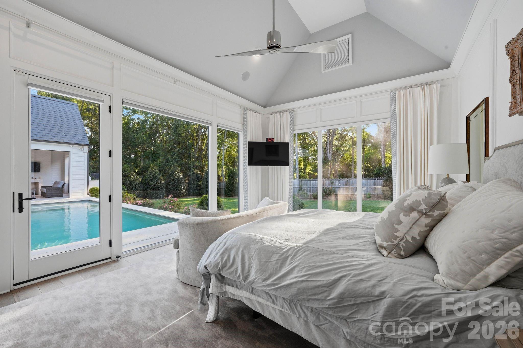 4709 Ockley Manor Lane — Charlotte