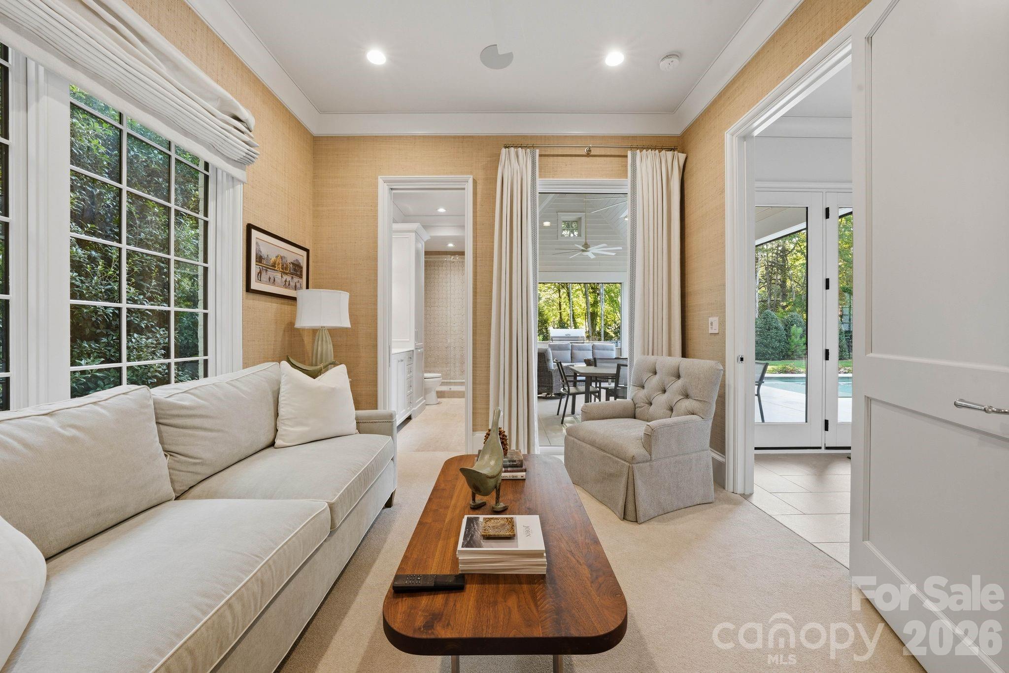 4709 Ockley Manor Lane — Charlotte