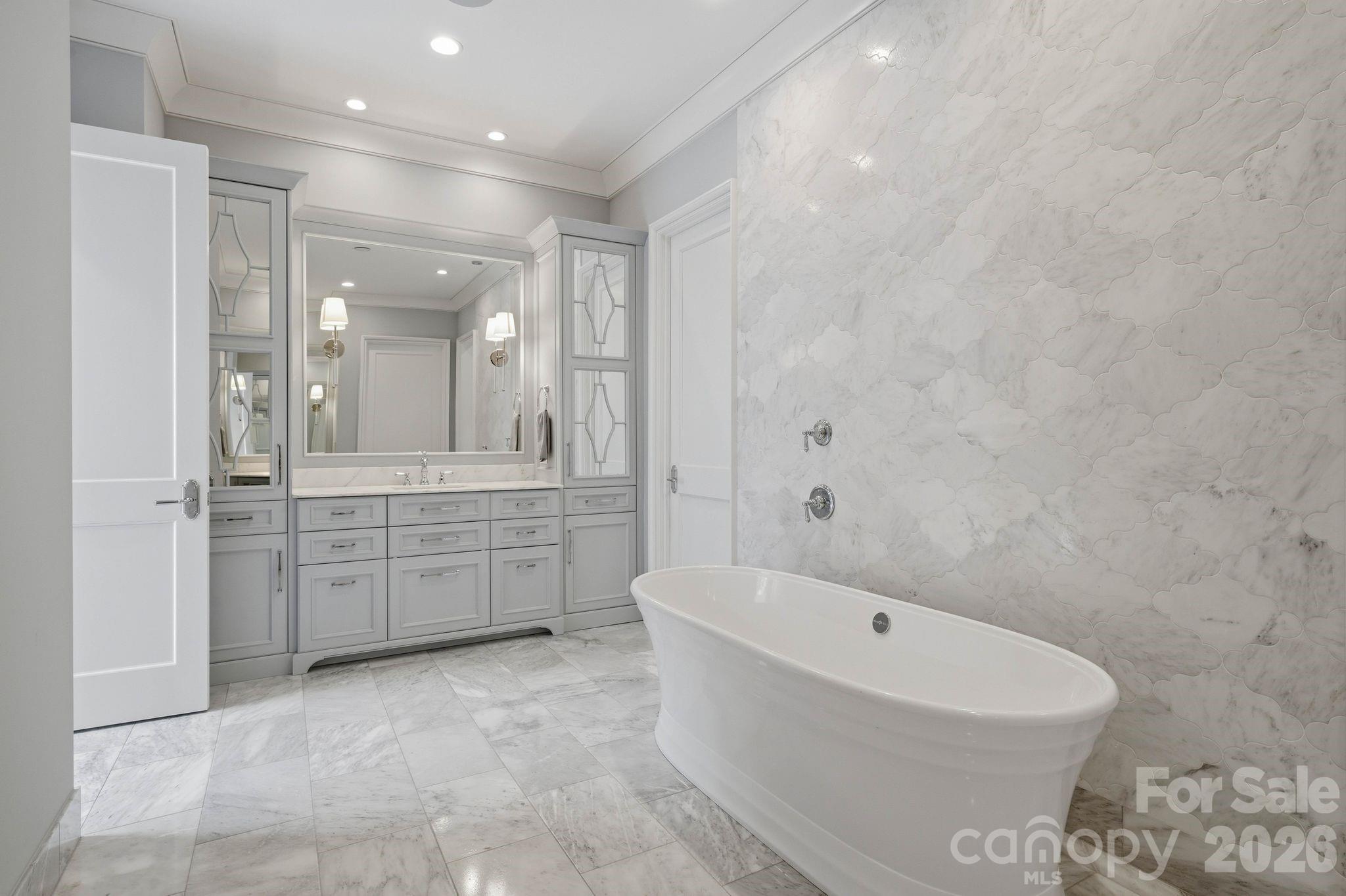 4709 Ockley Manor Lane — Charlotte