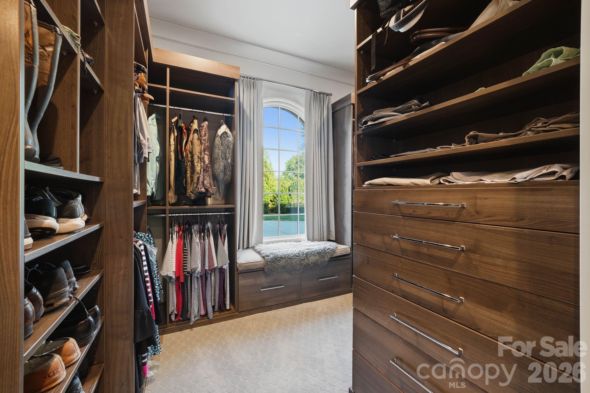 4709 Ockley Manor Lane — Charlotte
