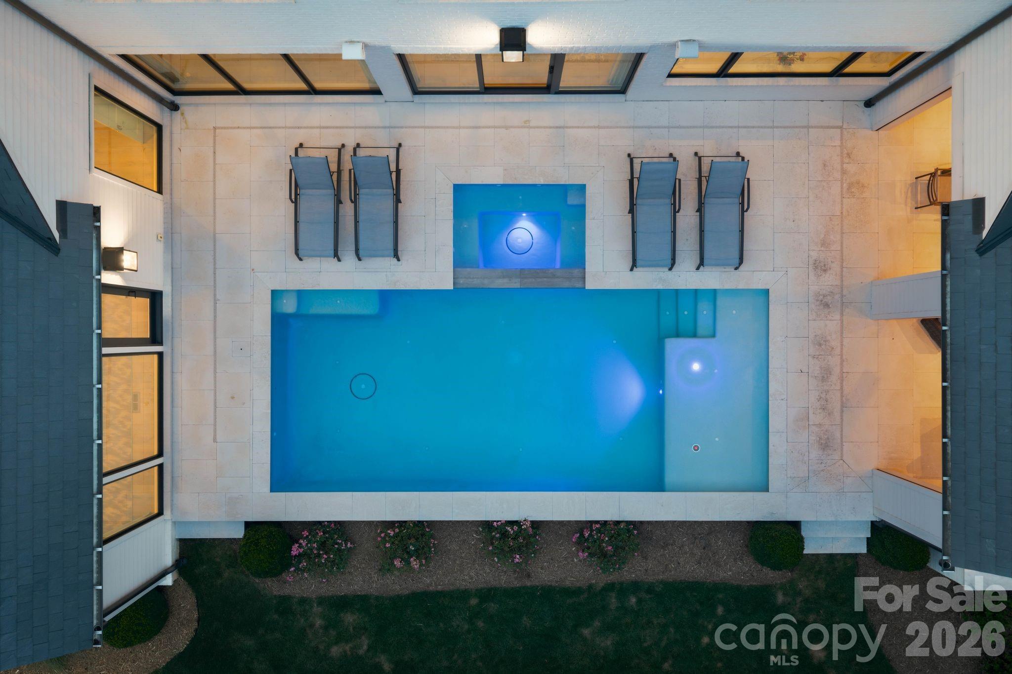 4709 Ockley Manor Lane — Charlotte