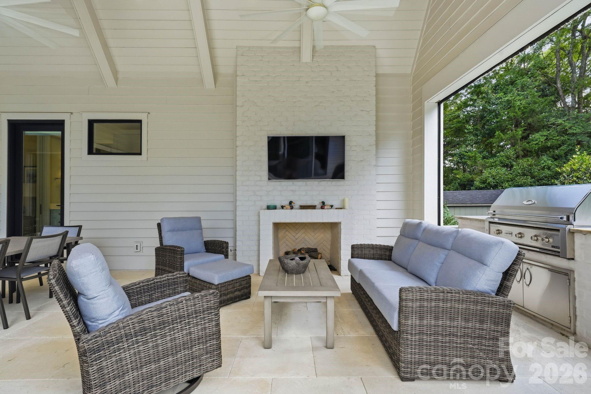 4709 Ockley Manor Lane — Charlotte