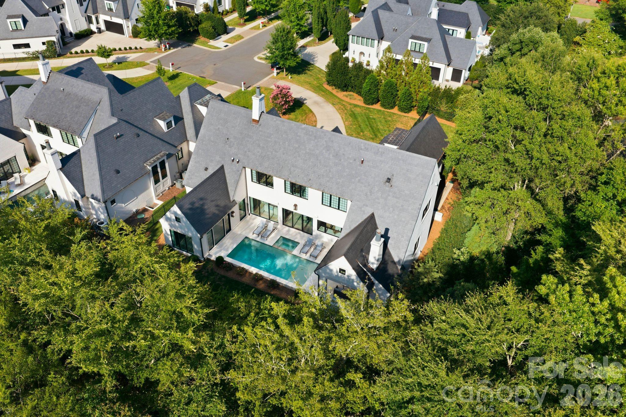 4709 Ockley Manor Lane — Charlotte