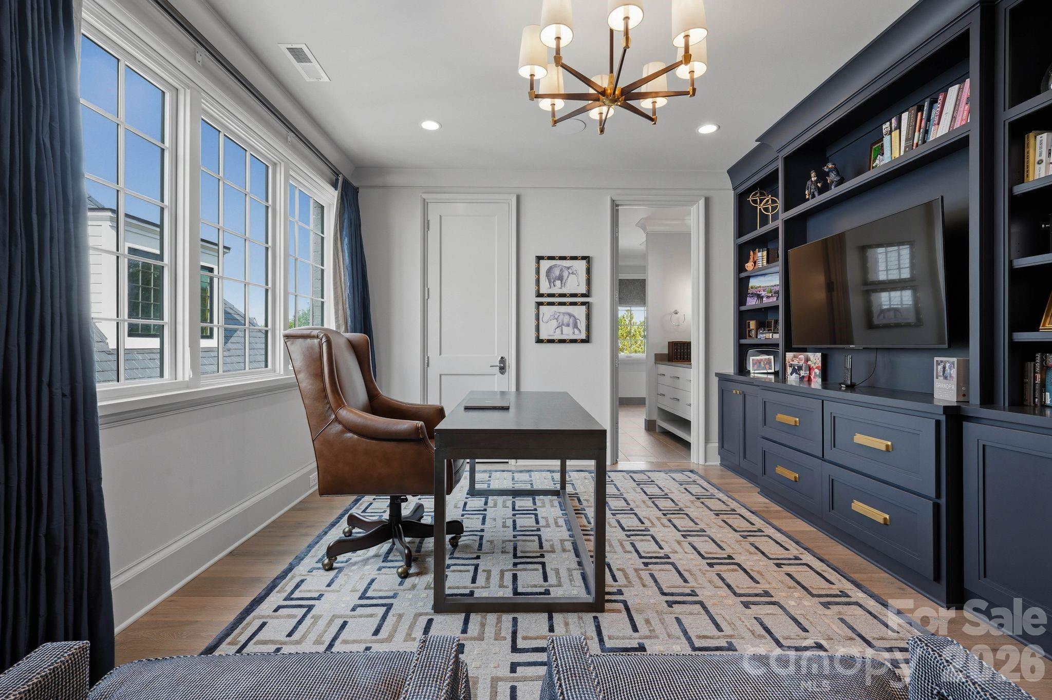 4709 Ockley Manor Lane — Charlotte
